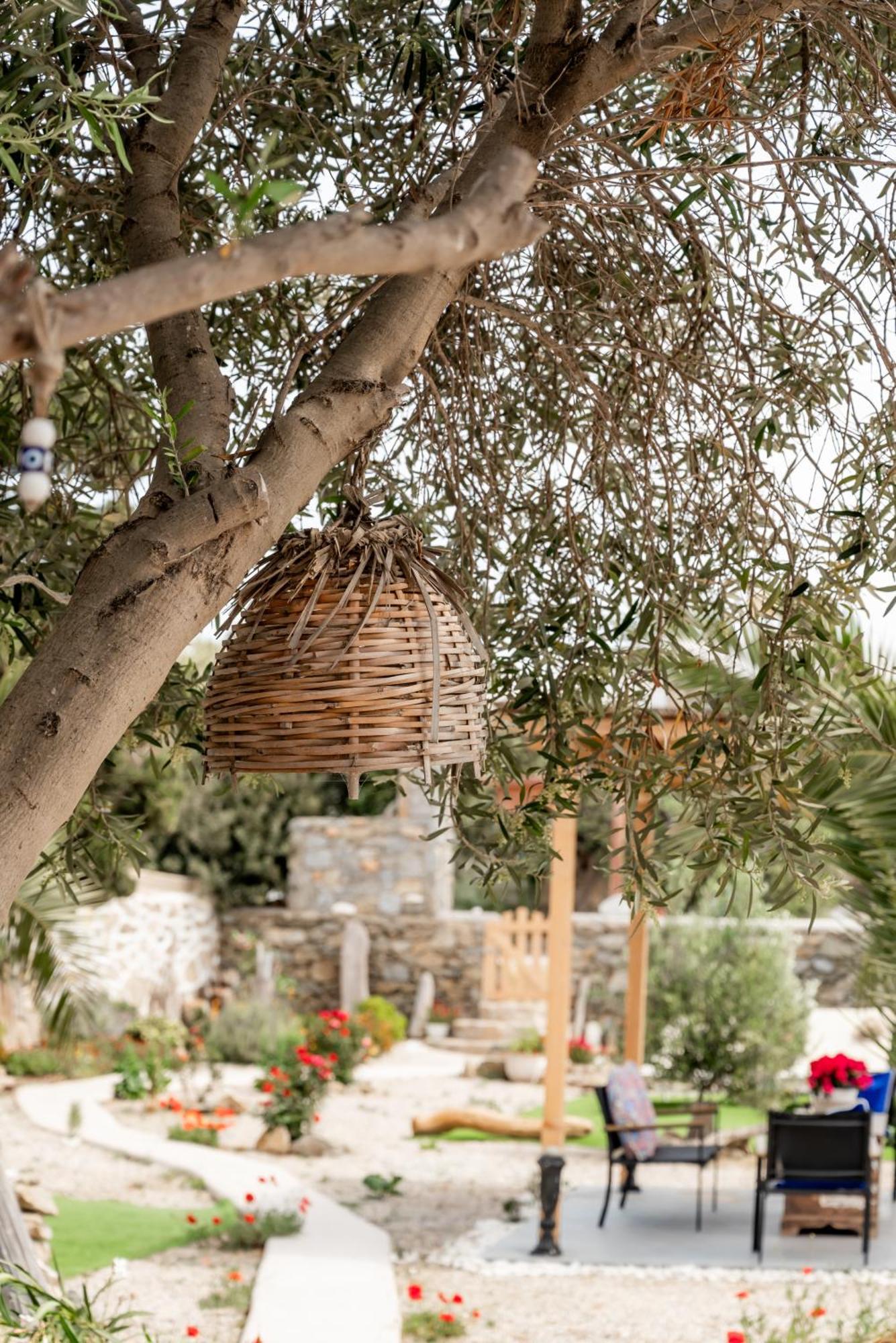 Honey Bee House * Mykonos Town
